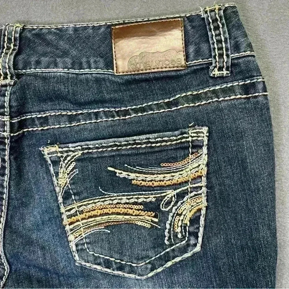 Maurices Denim Bootcut Jeans Womens 9/10 Short Stretch Comfy cute Winter 1141 - Picture 8 of 9